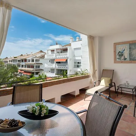 3016 Canas Beach, First Line Golden Mile Apartment