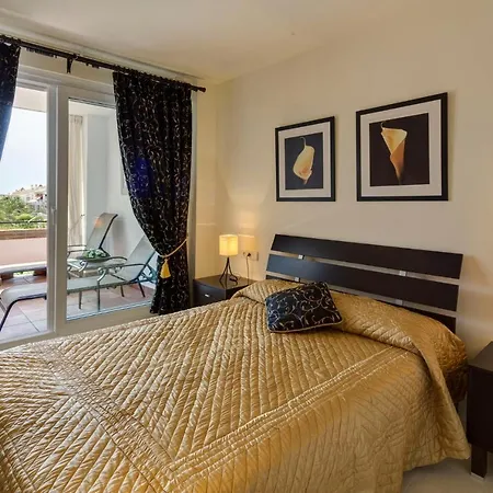 3016 Canas Beach, First Line Golden Mile Apartment