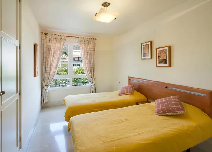 3016 Canas Beach, First Line Golden Mile * Marbella
